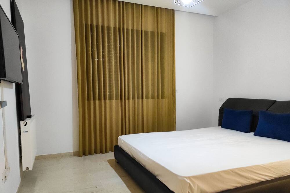 Photo of Bedroom in Tunis