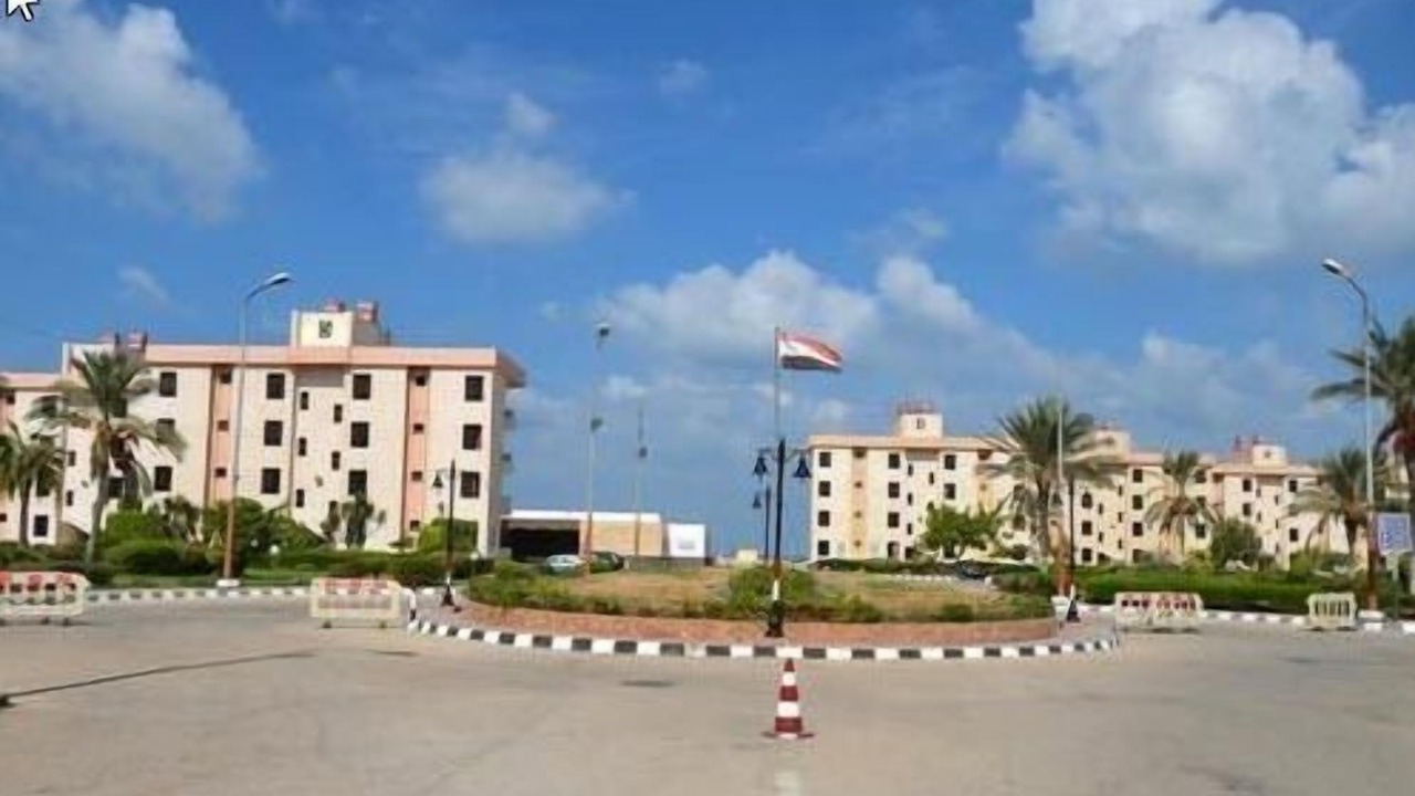 Photo of Buildings in Ras El Bar