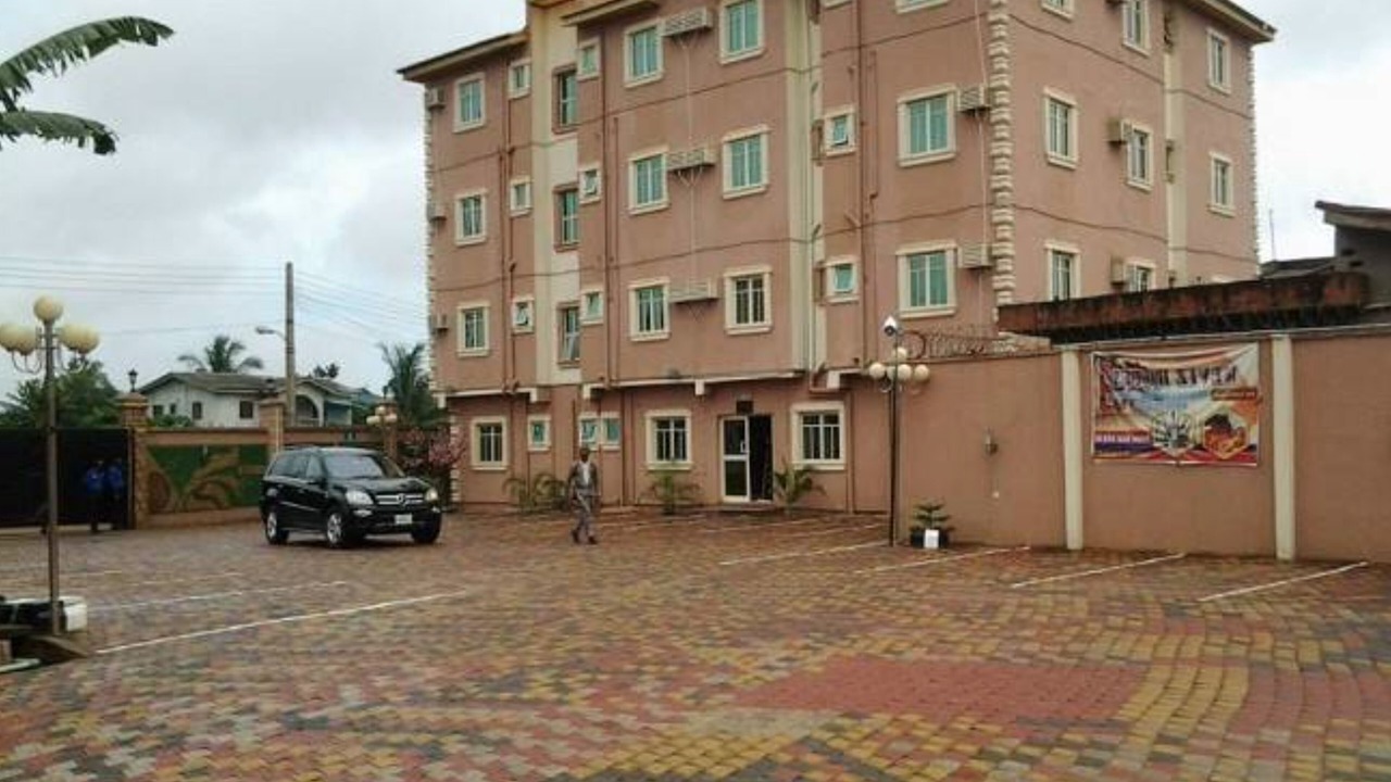 Photo of Outdoor in Ikotun