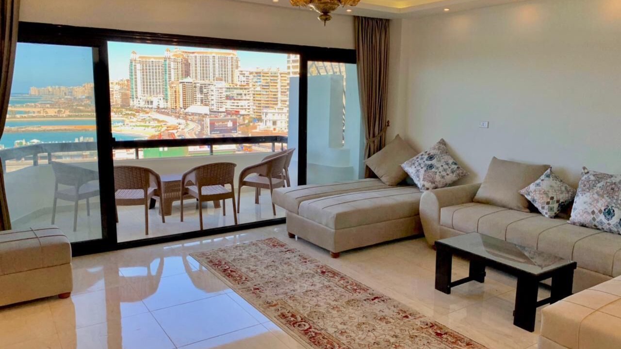 Photo of Livingroom in Ar-Raml 1
