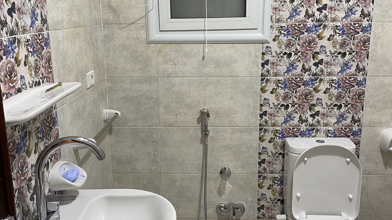 Photo of Bathroom in Ar-Raml 1
