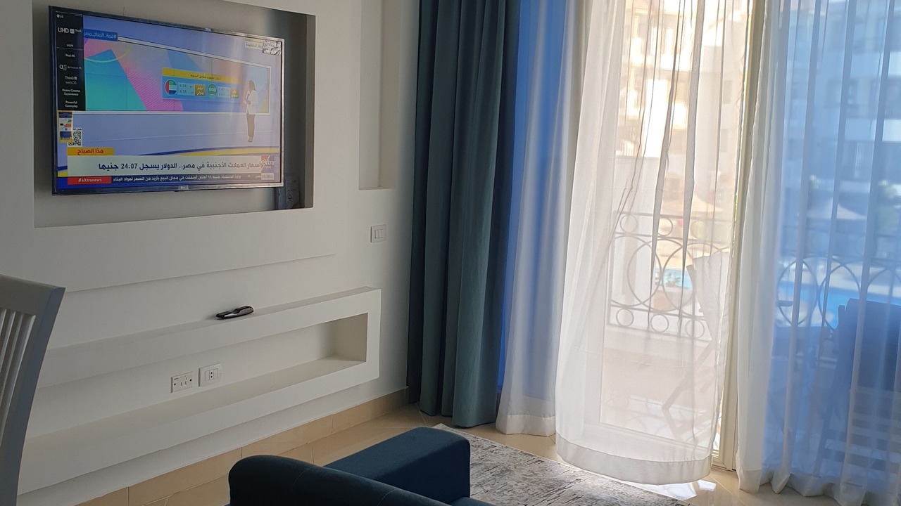 Photo of Livingroom in Ras Nasrani