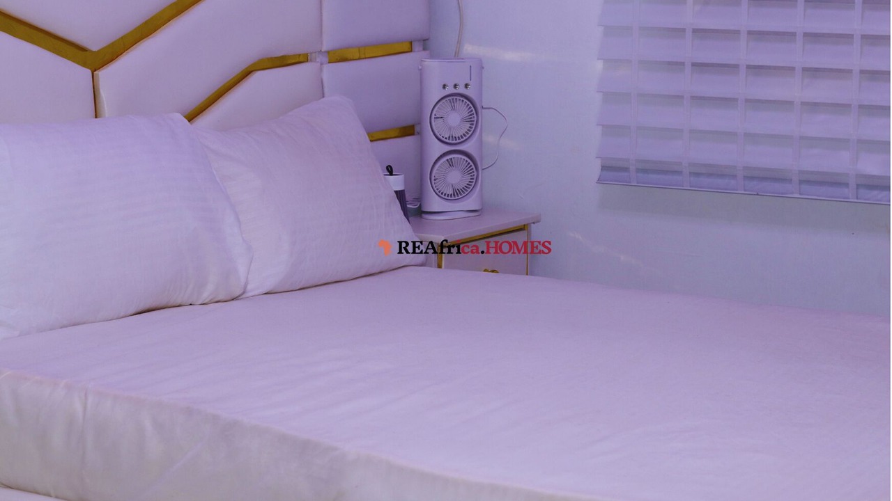 Photo of Bedroom in Edunabon