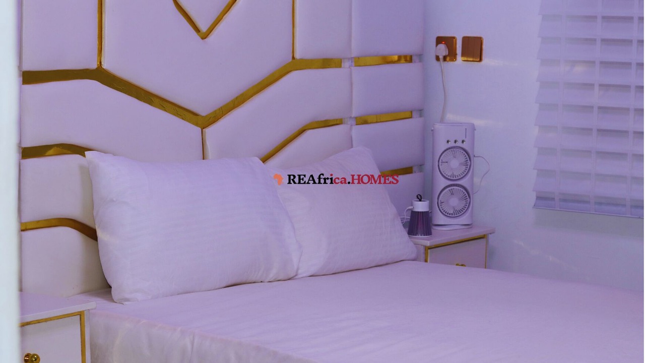 Photo of Bedroom in Edunabon