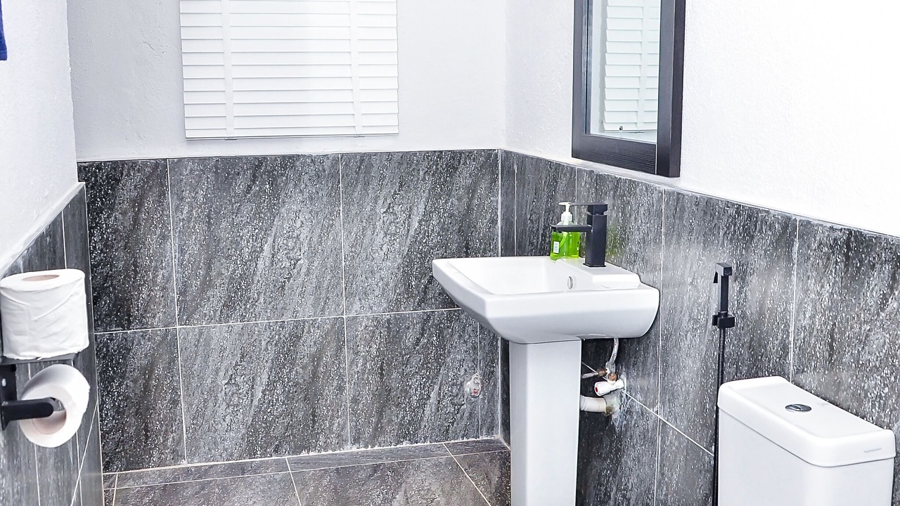 Photo of Bathroom in Ogijo