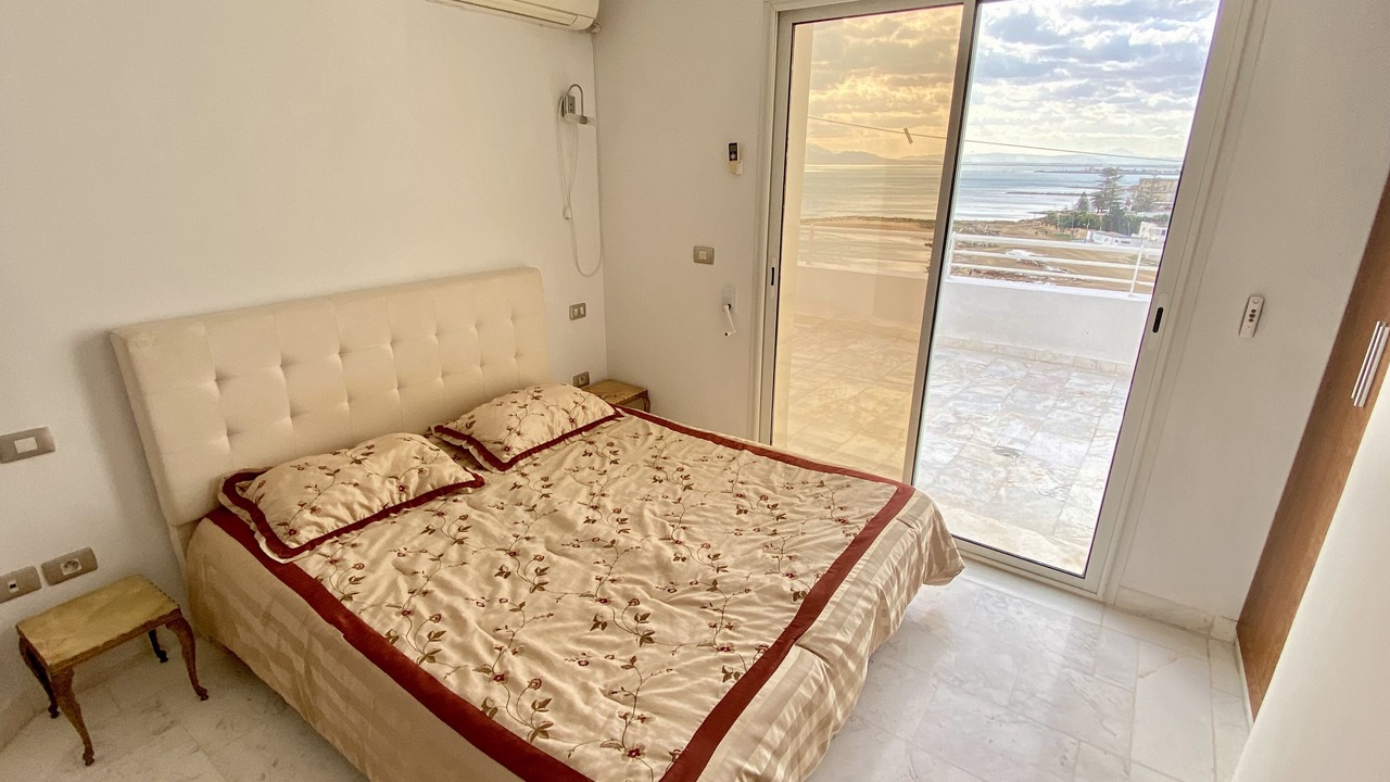 Photo of Bedroom in Le Kram