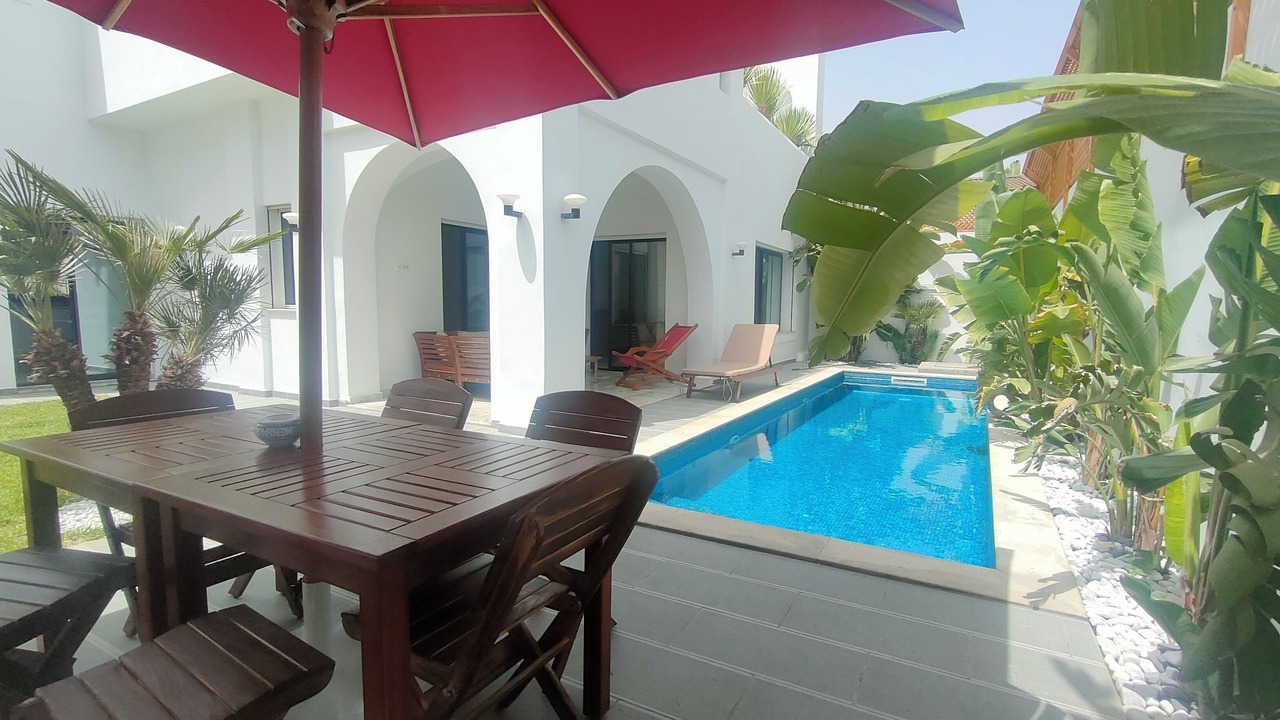 Photo of Outdoor in Yasmine