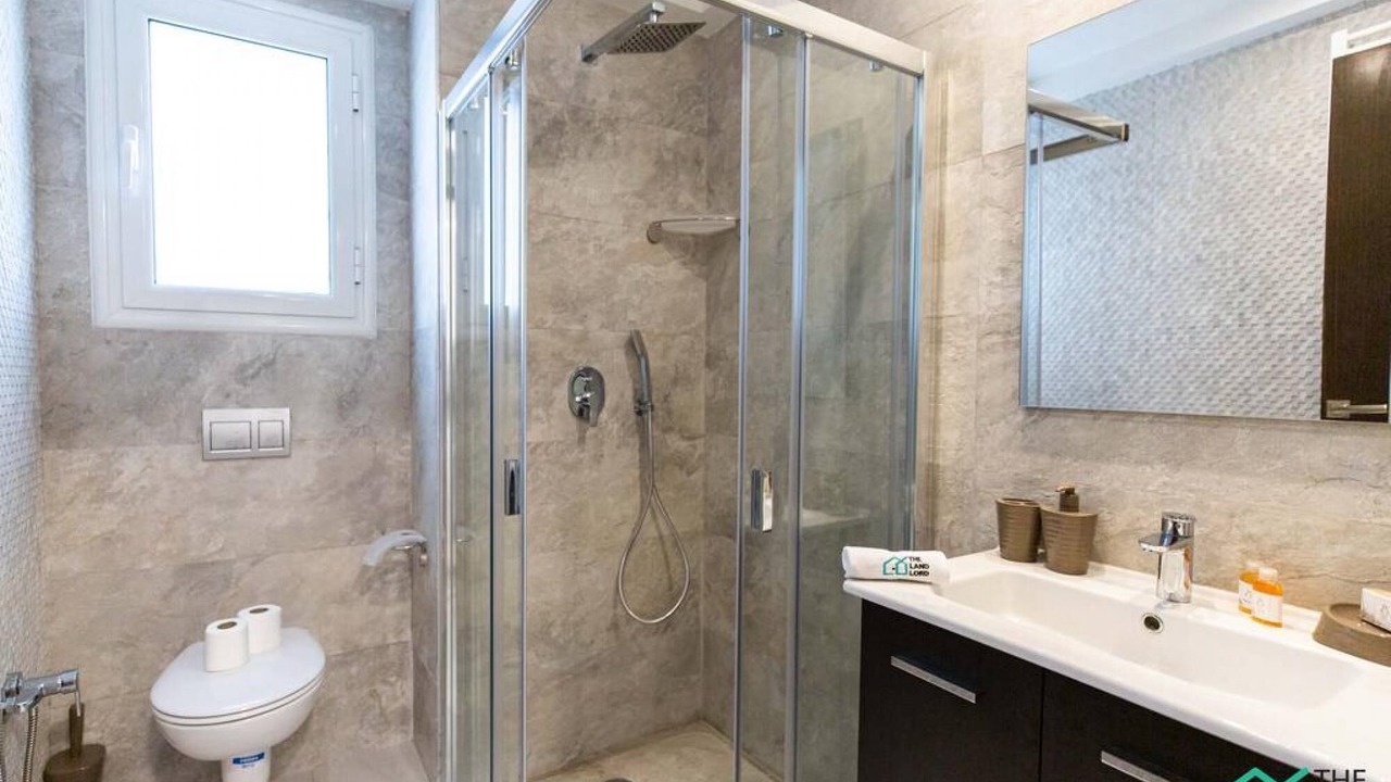 Photo of Bathroom in Jardins De Carthage