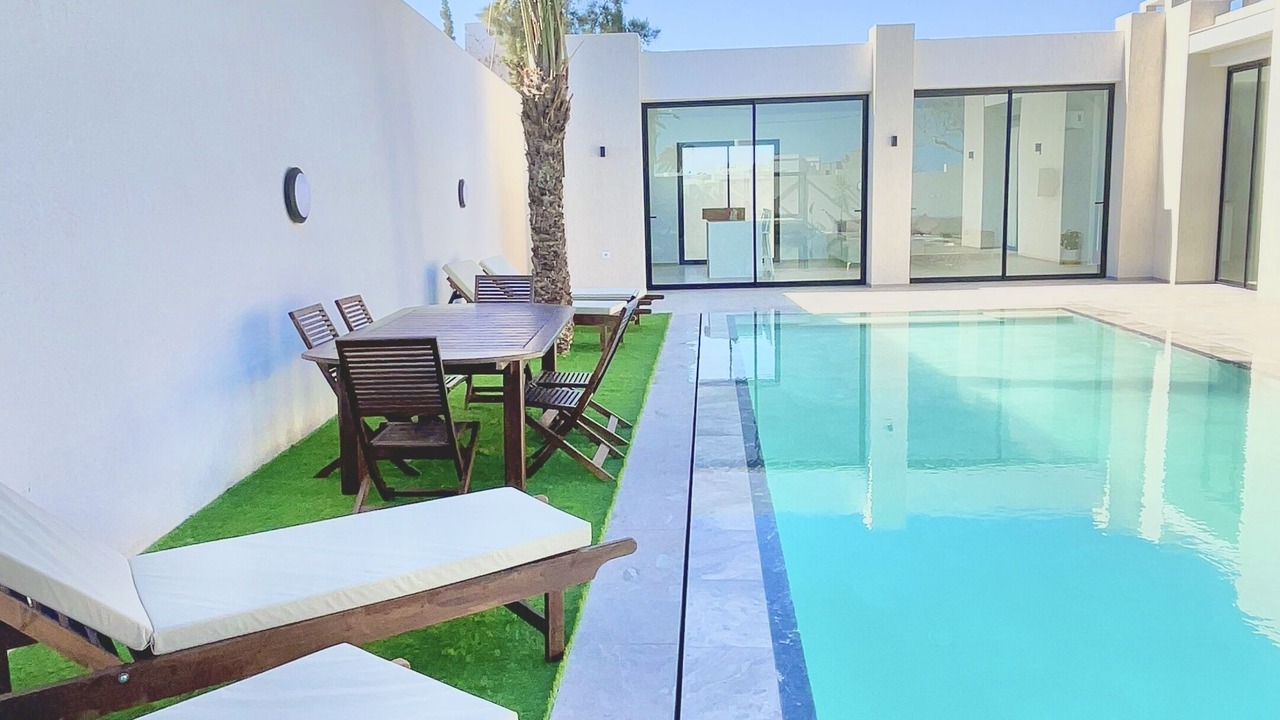 Photo of Outdoor in Aghir