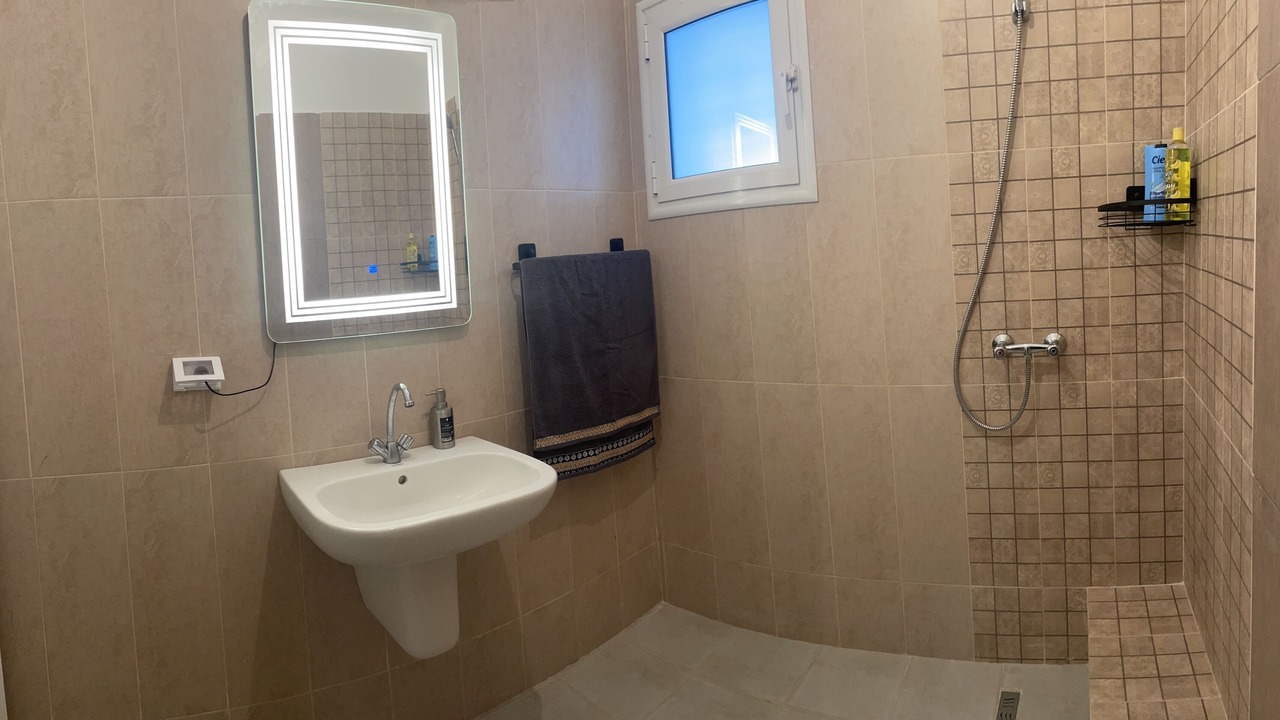 Photo of Bathroom in Salakta