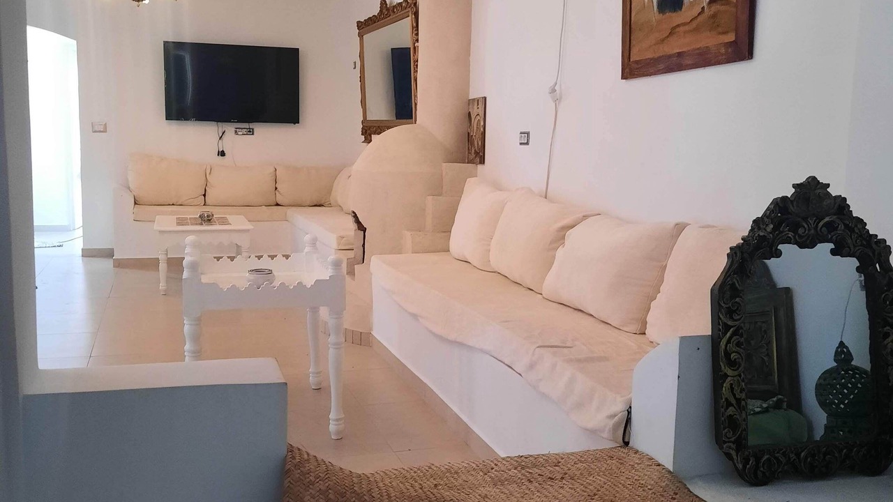 Photo of Livingroom in Sedghiane
