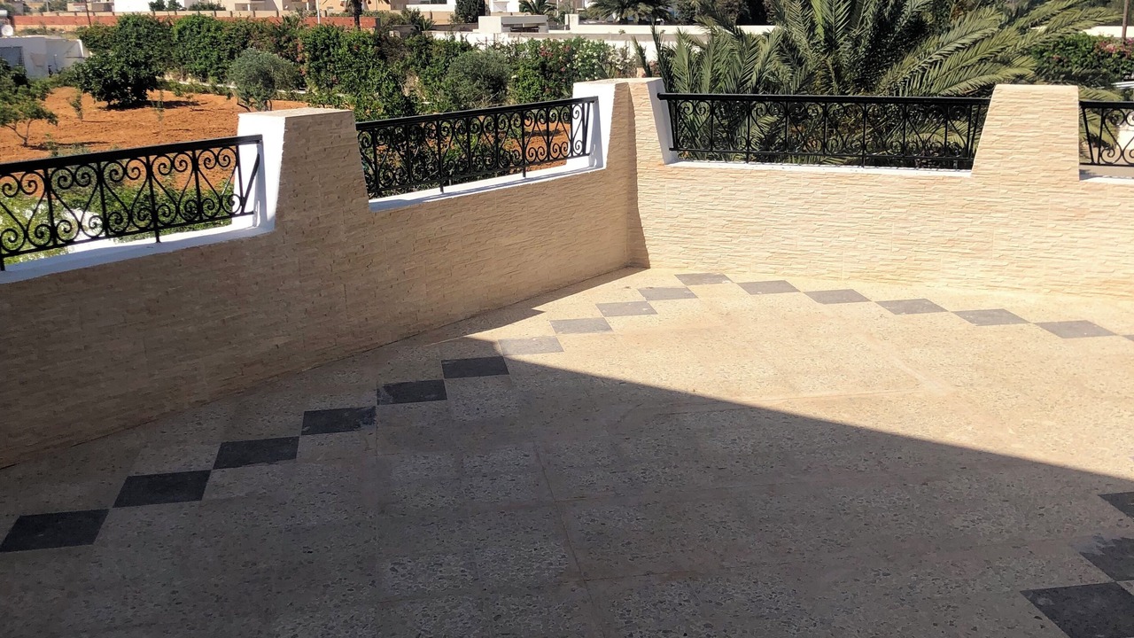 Photo of Patio Balcony in Sakiet Eddaier