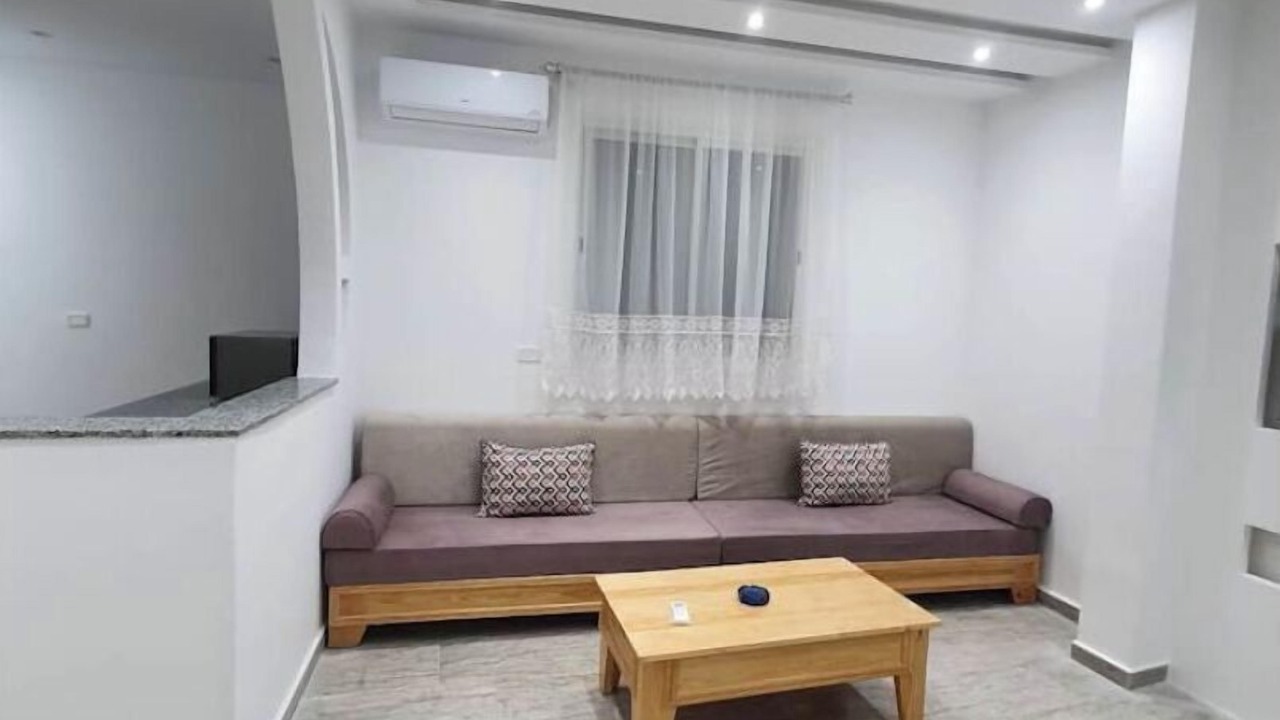 Photo of Livingroom in Ras Jebel