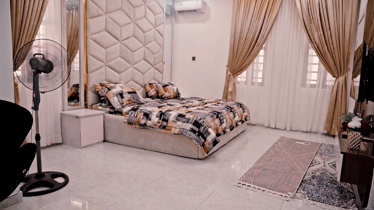 Photo of Bedroom in Ofin