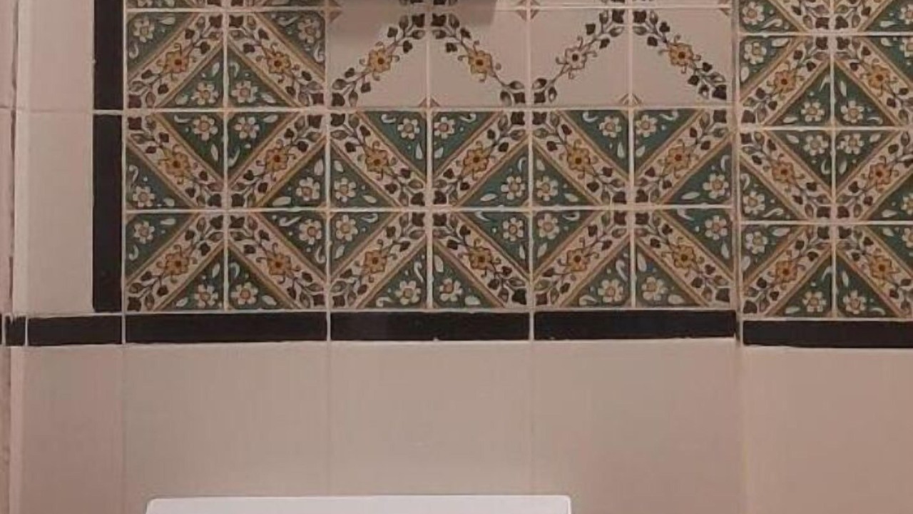 Photo of Bathroom in El Hafsia