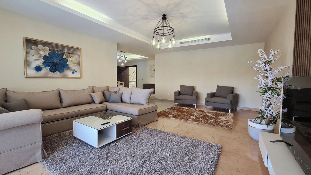 Photo of Livingroom in The 5th Settlement