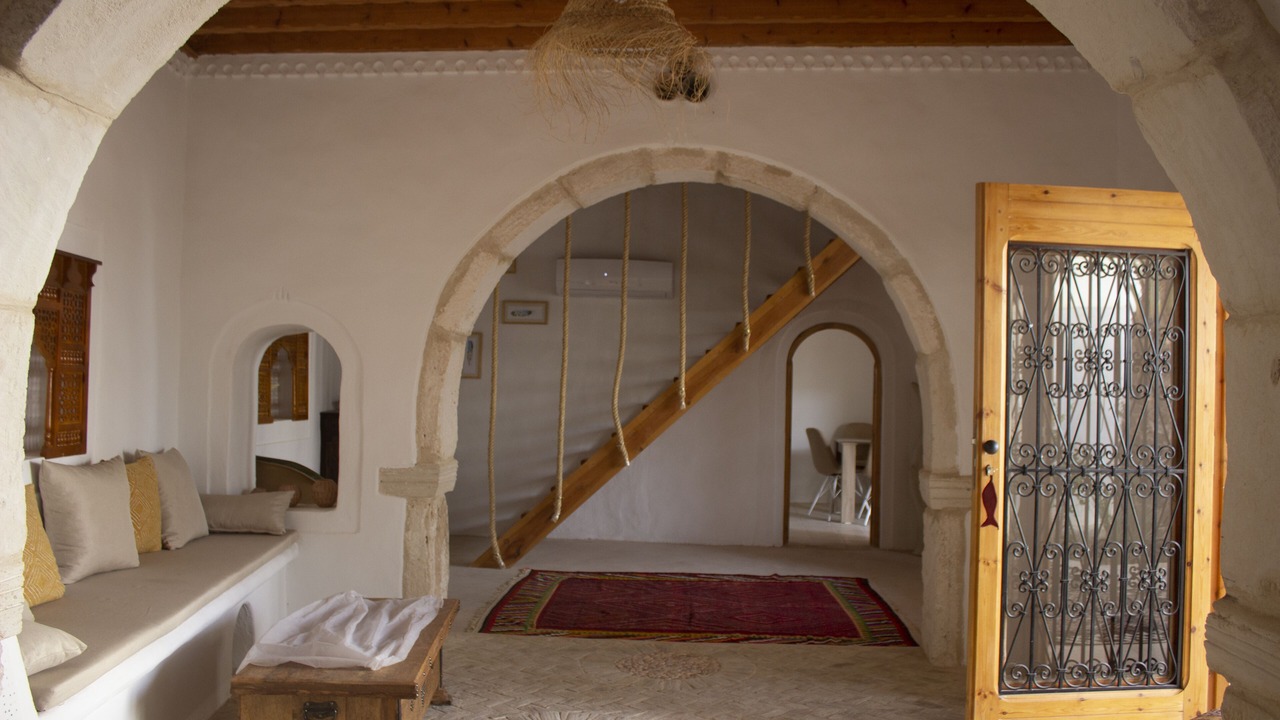 Photo of Others in Erriadh