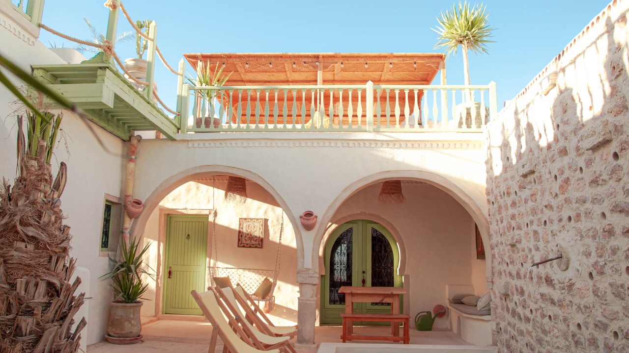 Photo of Outdoor in Erriadh