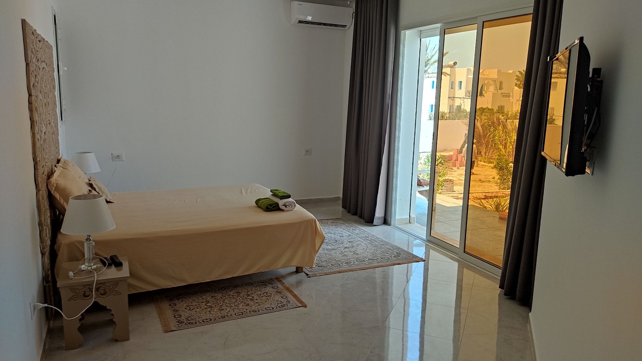 Photo of Bedroom in Midoun