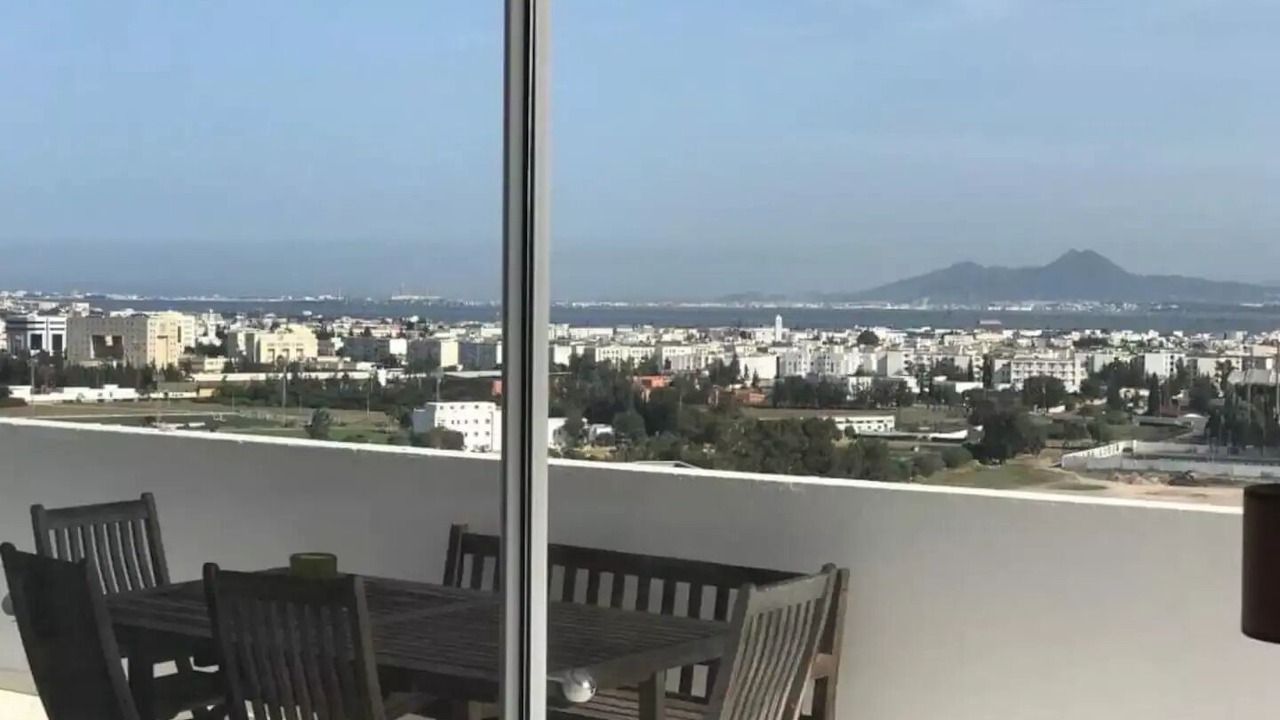 Photo of Outdoor in El Menzah 4