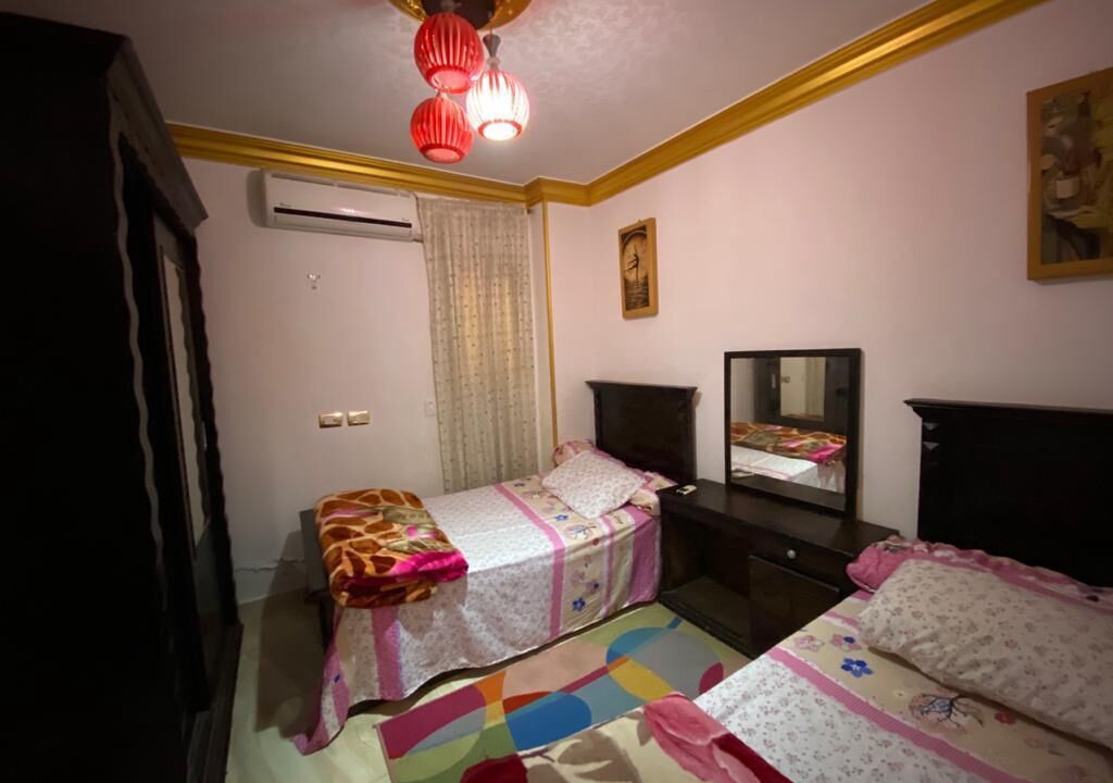 Photo of Bedroom in Pyramids Gardens