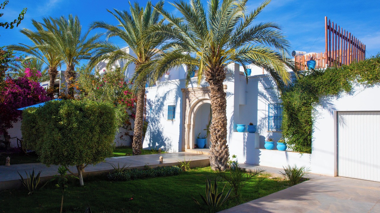 Photo of Outdoor in Erriadh