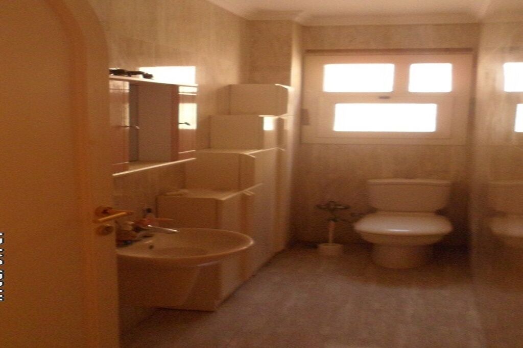 Photo of Bathroom in Al-'Umraniyah