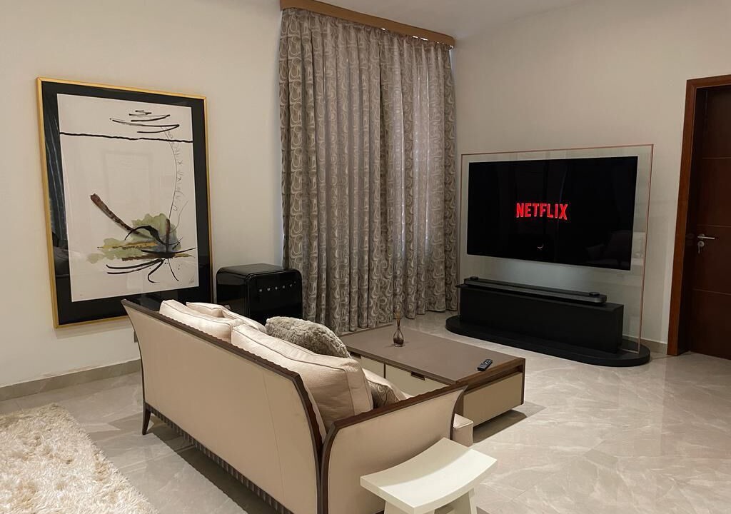Photo of Livingroom in Ikoyi