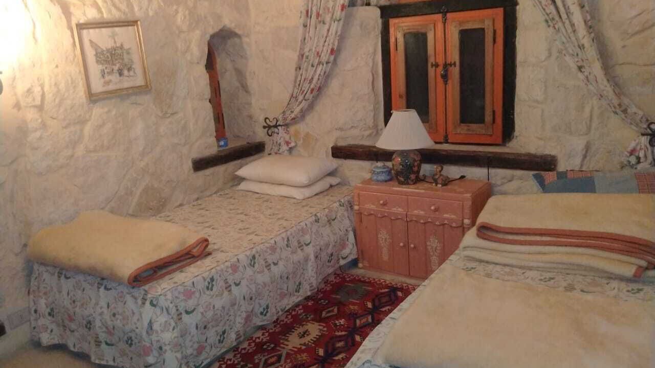 Photo of Bedroom in Yusuf as-Sidiq