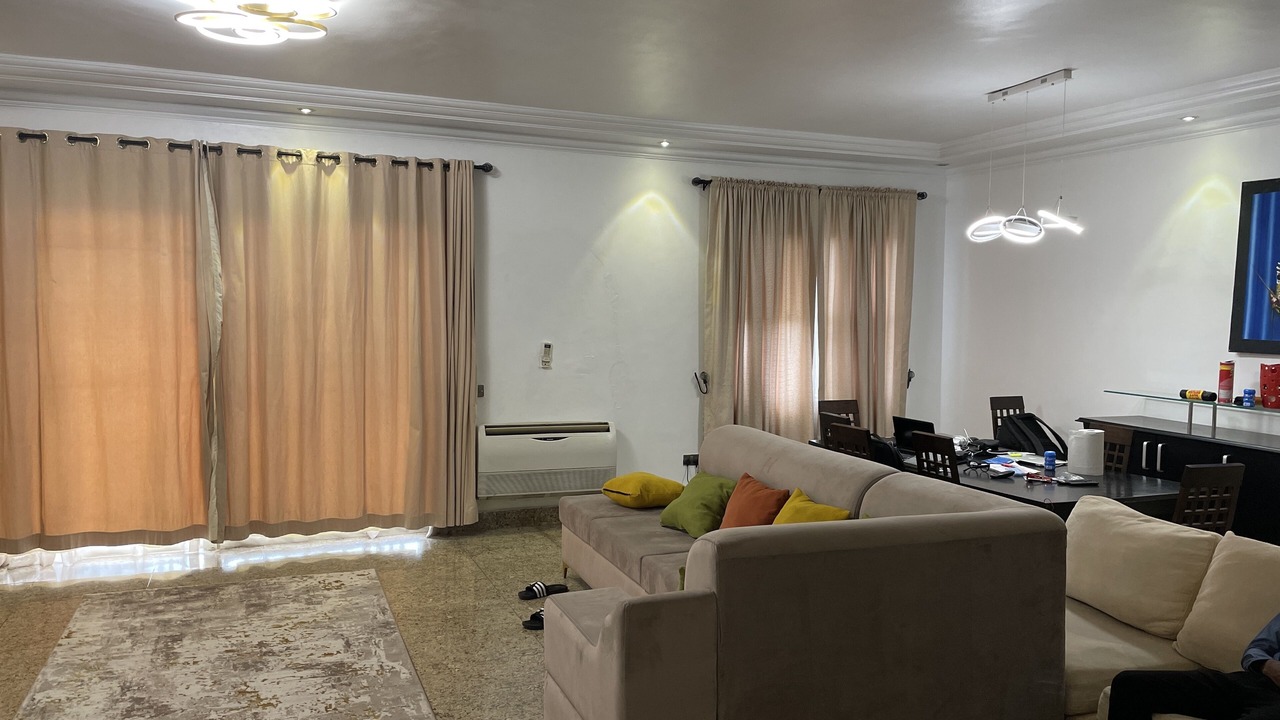 Photo of Livingroom in Ikoyi