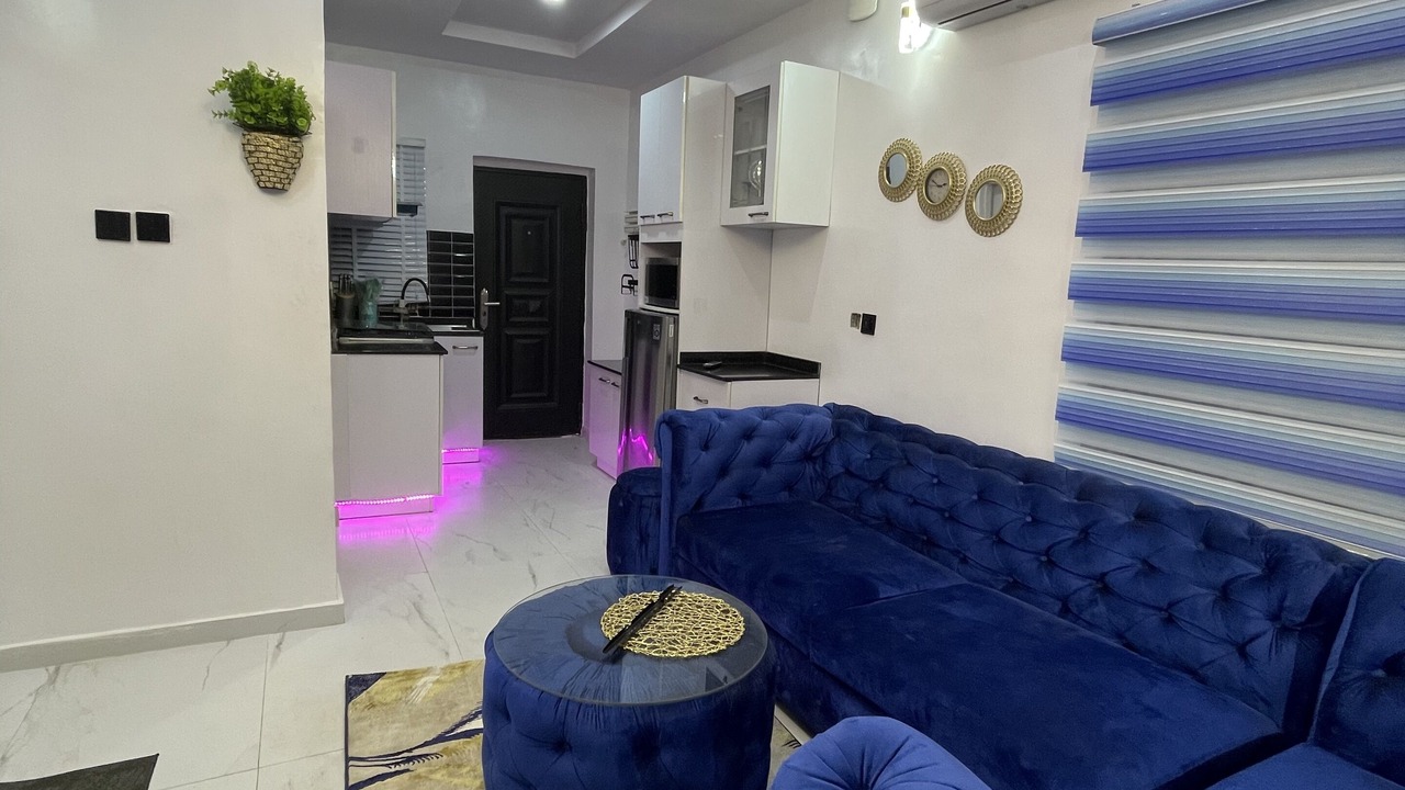 Photo of Livingroom in Sagamu