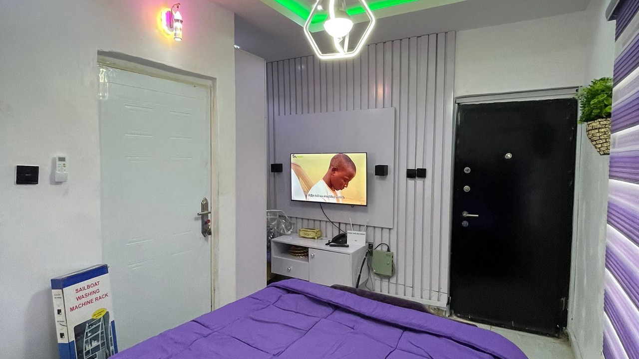 Photo of Bedroom in Sagamu