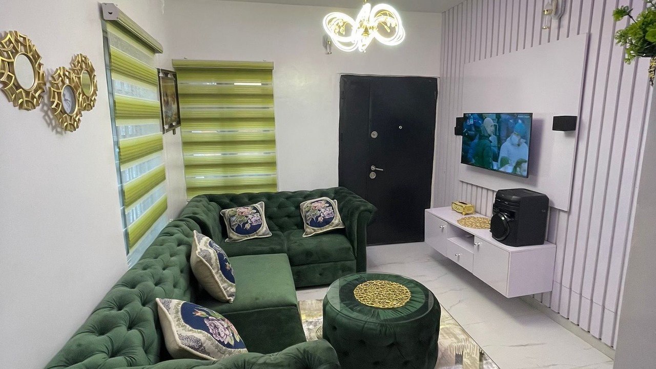 Photo of Livingroom in Sagamu
