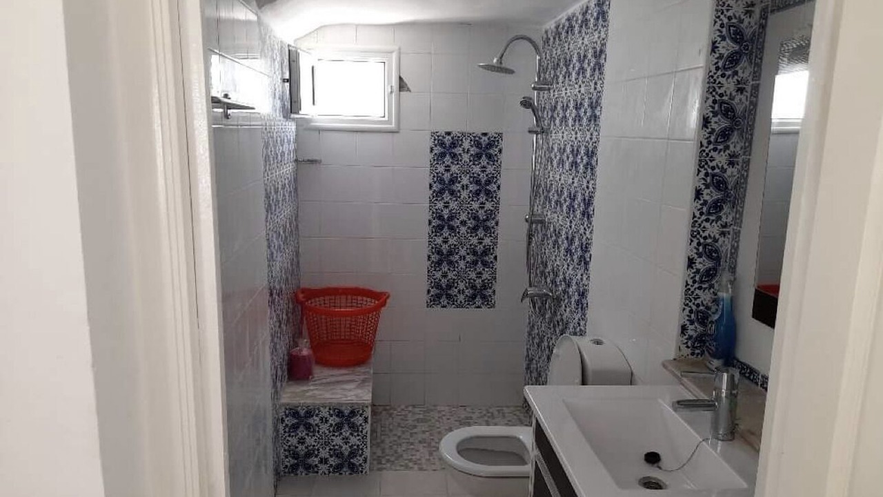Photo of Bathroom in Aghir