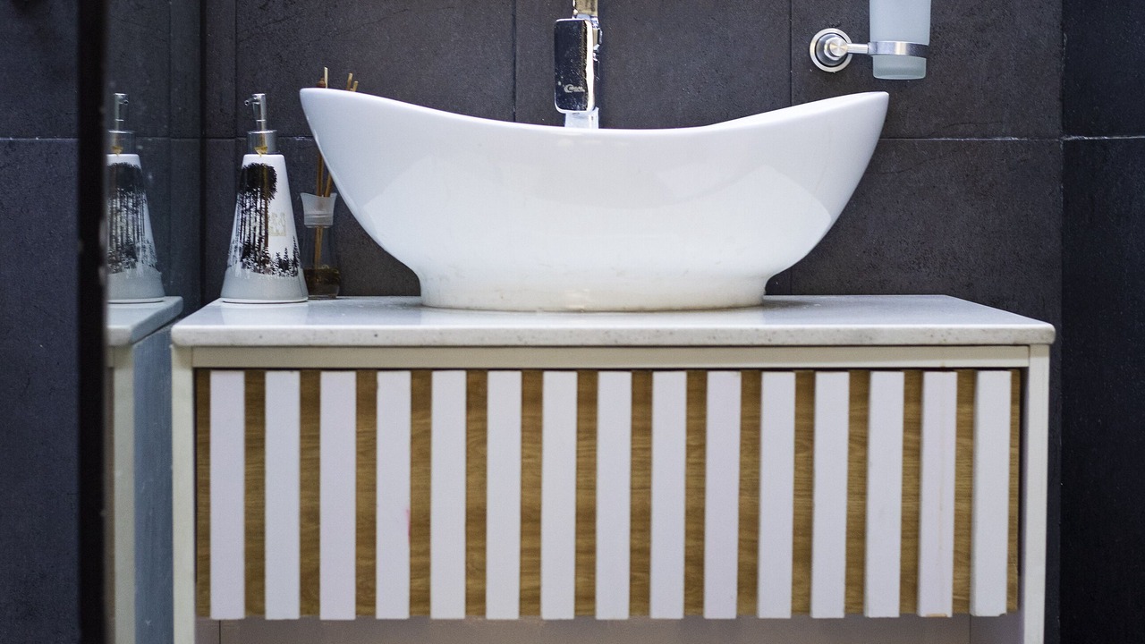 Photo of Bathroom in Ofin