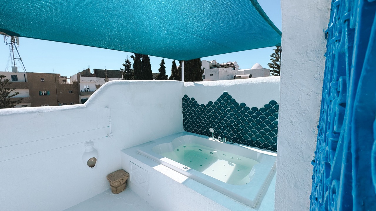 Photo of Outdoor in Tantana