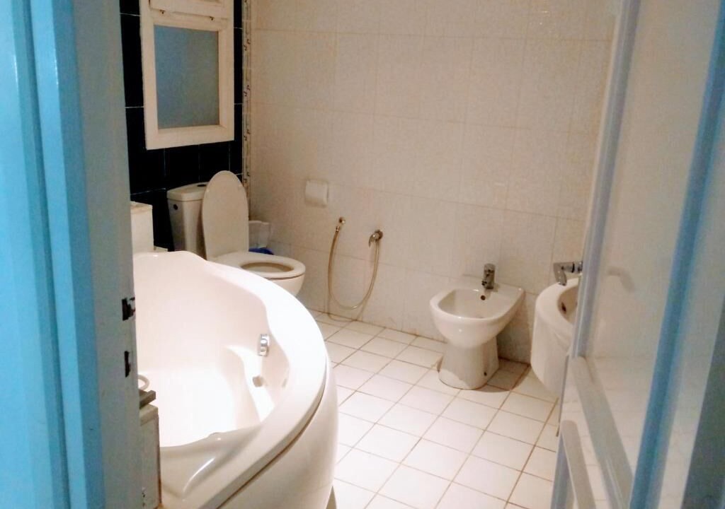 Photo of Bathroom in Chott Mariem