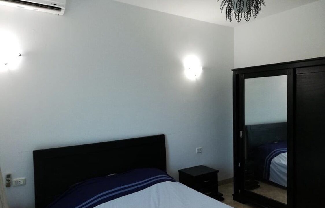 Photo of Bedroom in Eastern Hawaria