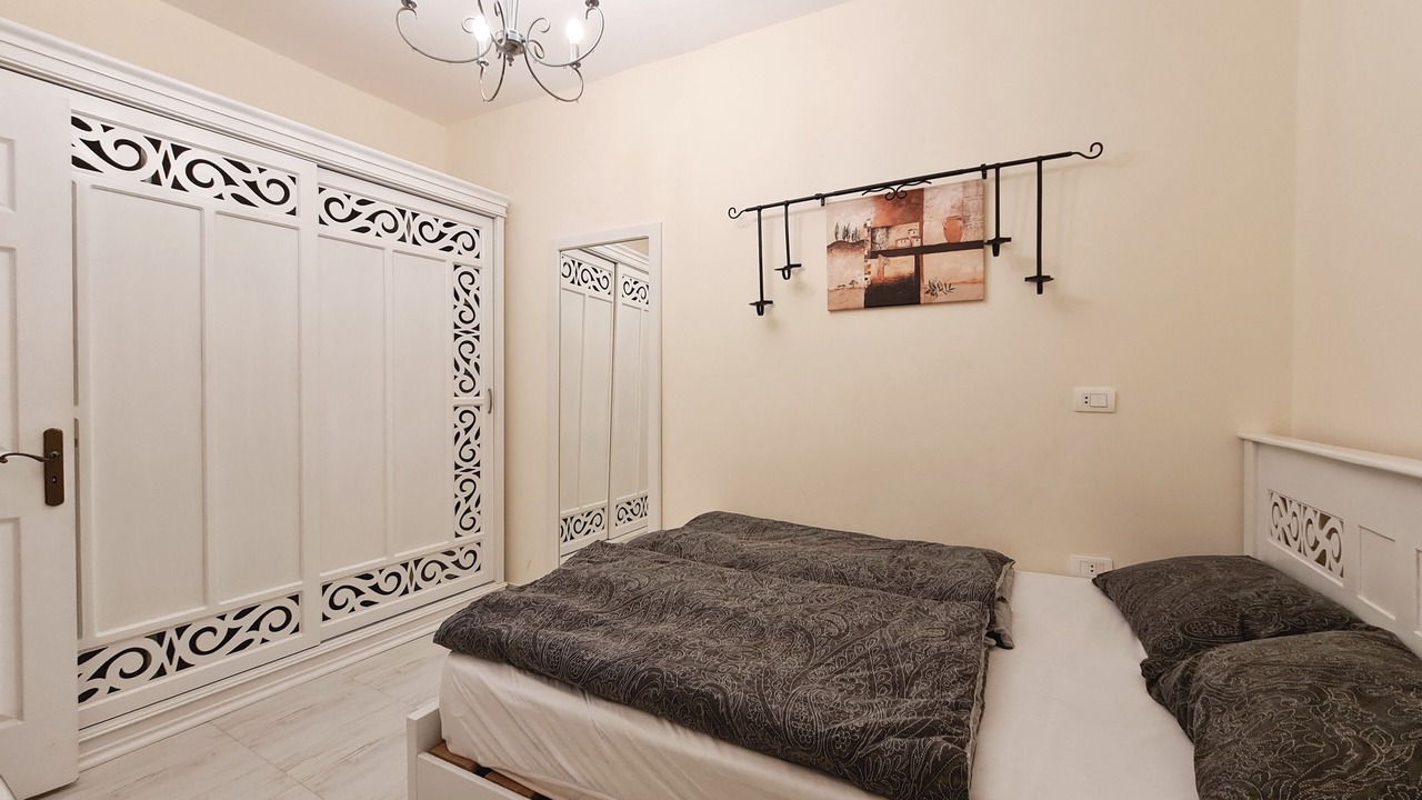 Photo of Bedroom in Corniche Road-Dahar