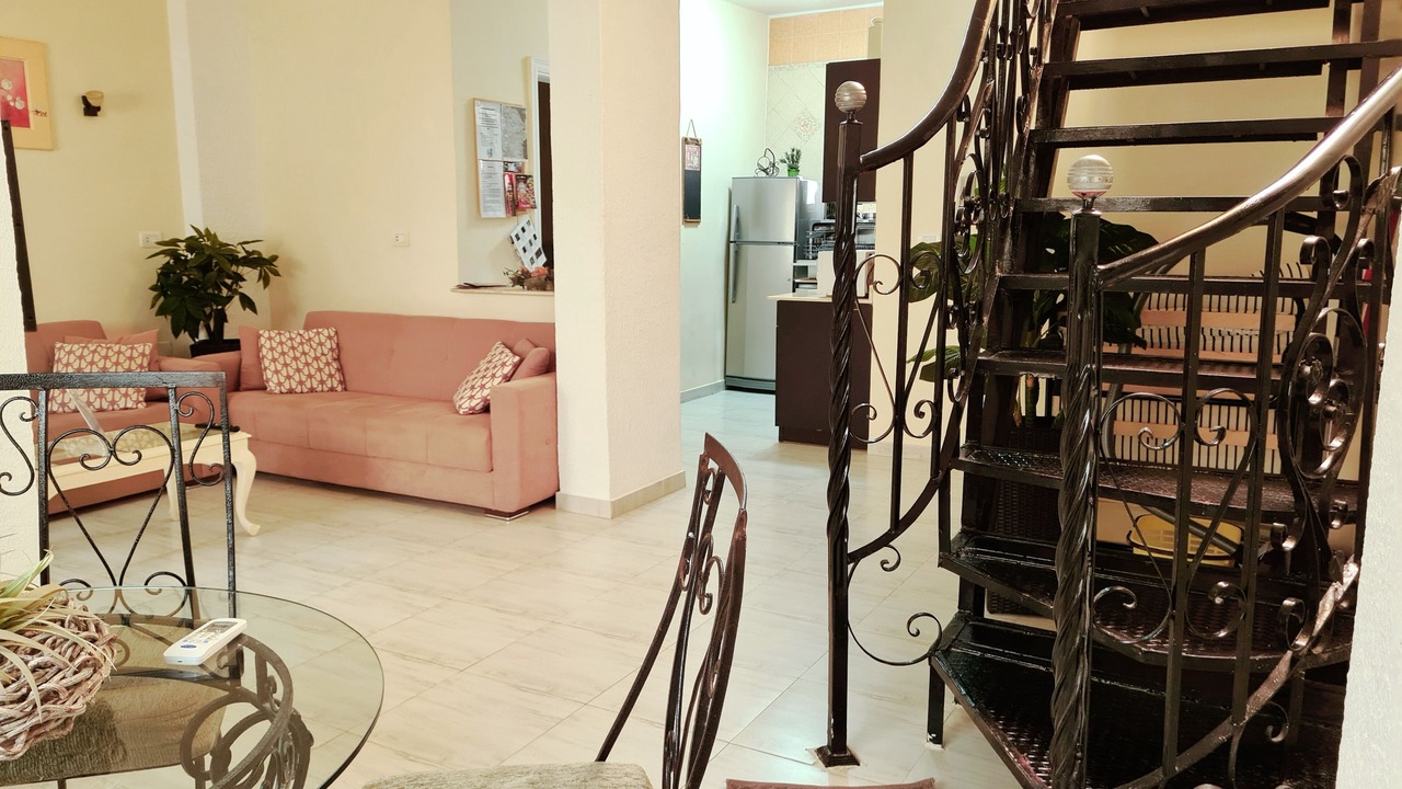 Photo of Livingroom in Corniche Road-Dahar