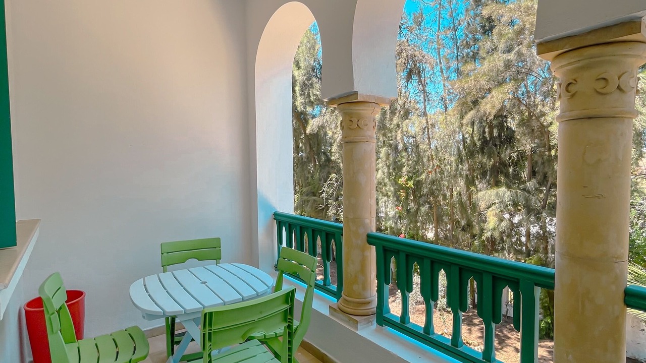 Photo of Outdoor in Yasmine