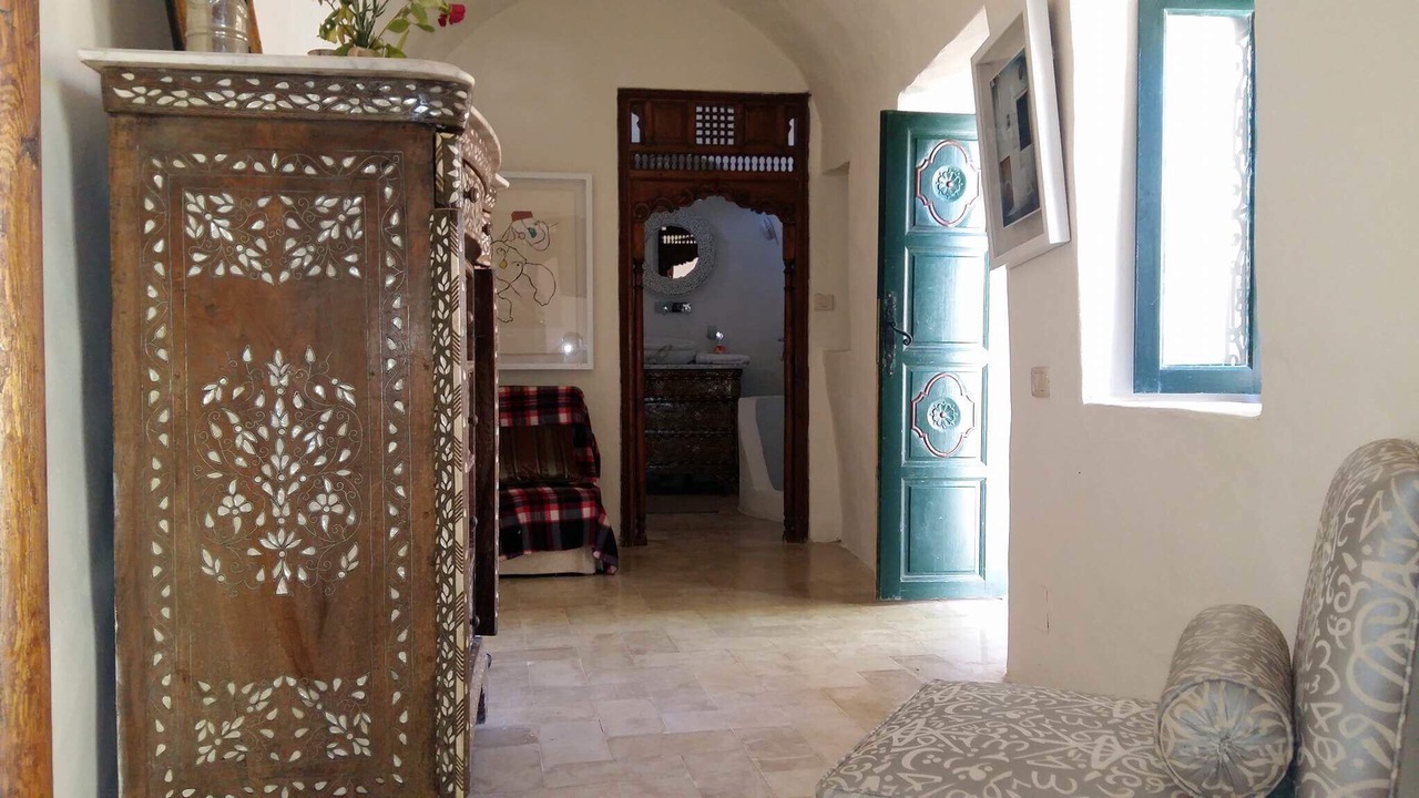 Photo of Others in Erriadh