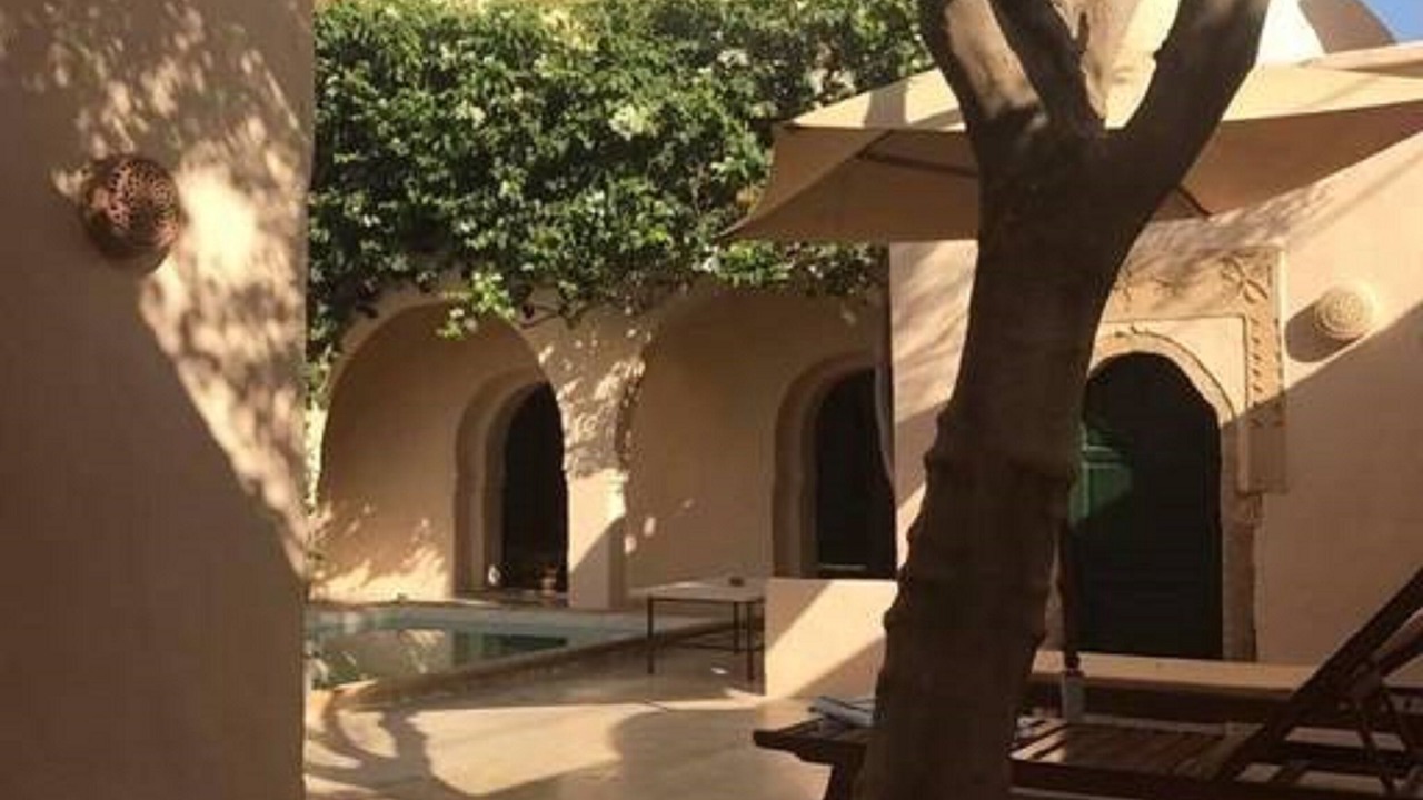 Photo of Patio Balcony in Erriadh