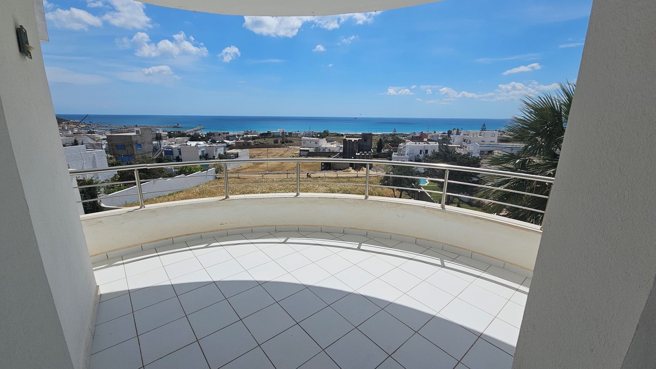 Photo of Outdoor in Eastern Hawaria