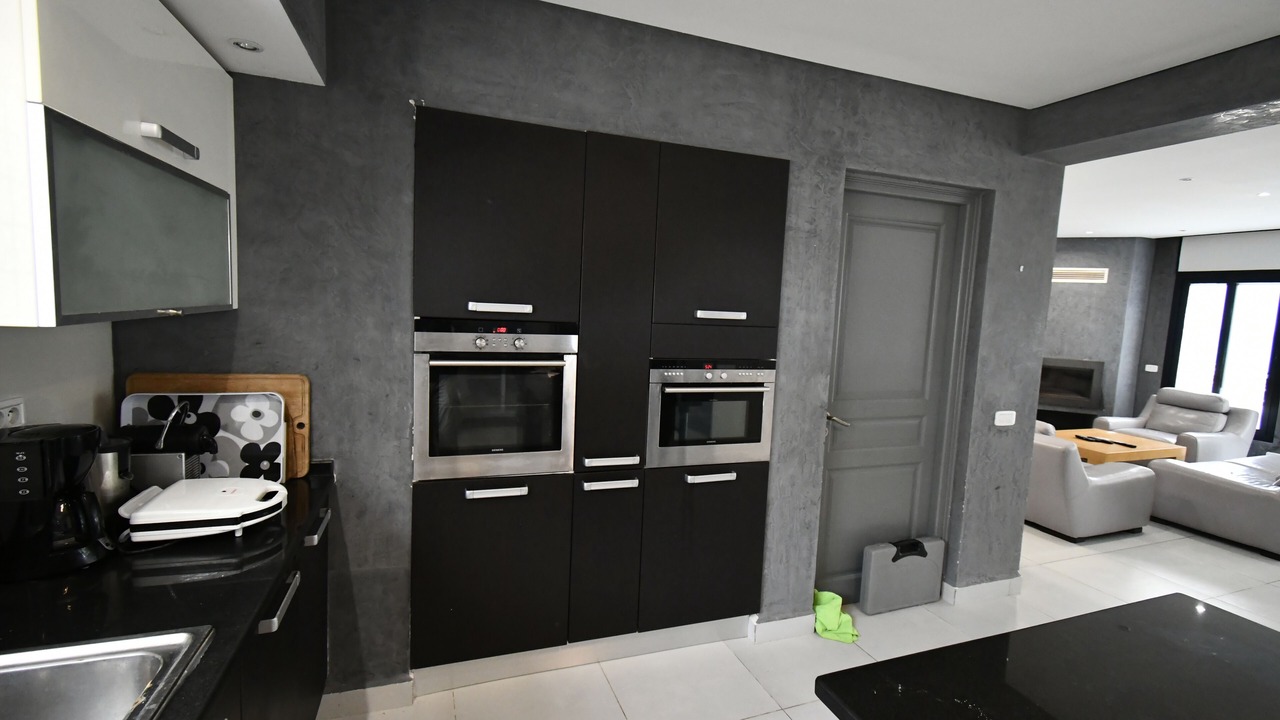Photo of Kitchen in Eastern Hawaria