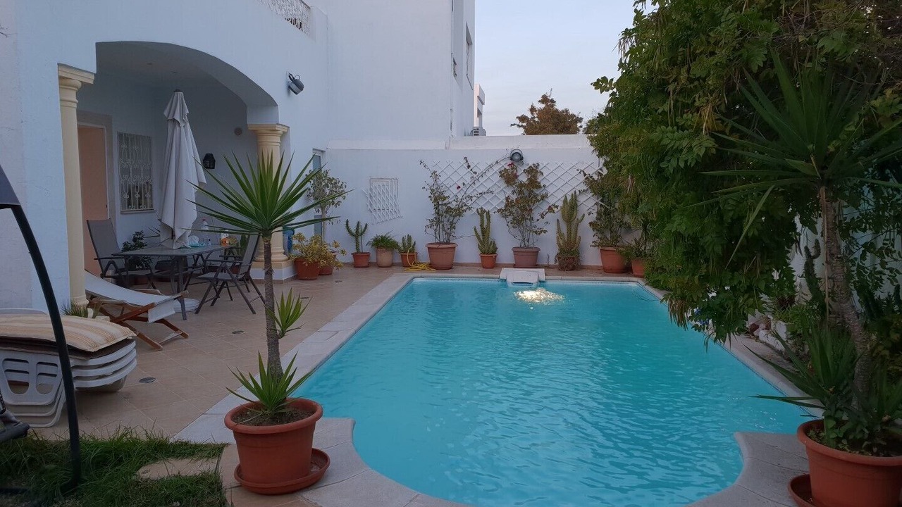 Photo of Outdoor in Yasmine