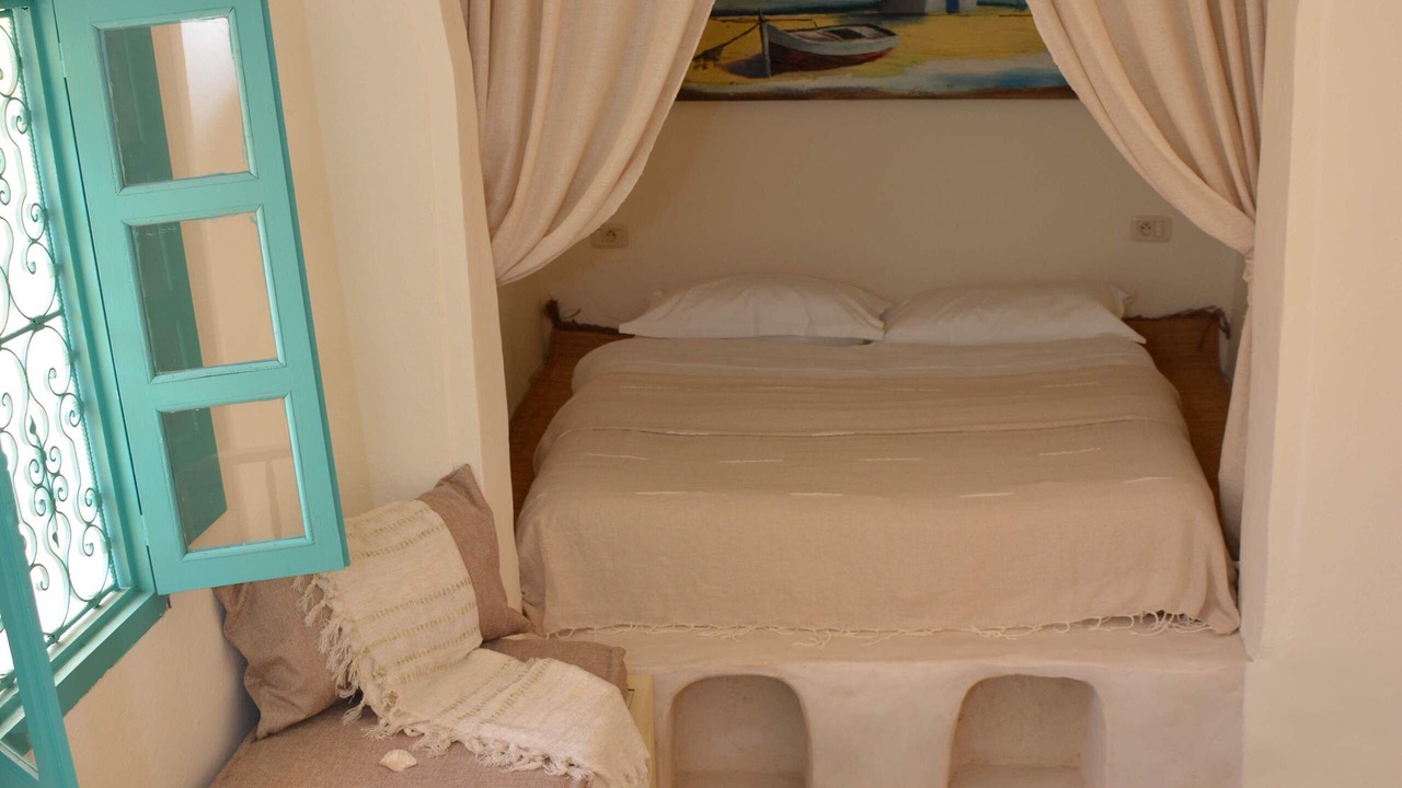 Photo of Bedroom in Erriadh