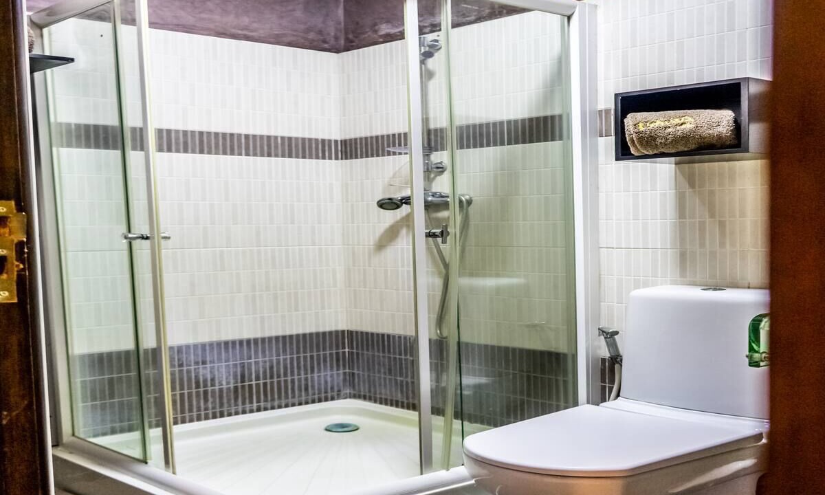 Photo of Bathroom in Targa