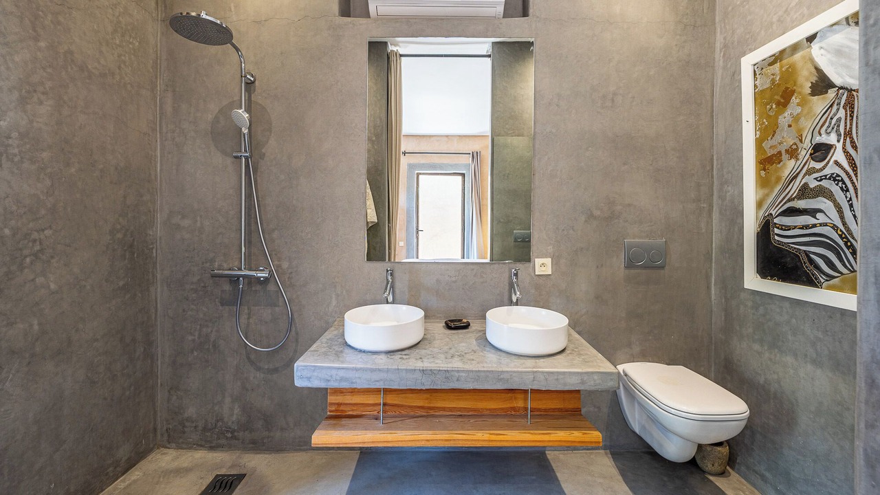 Photo of Bathroom in Annakhil