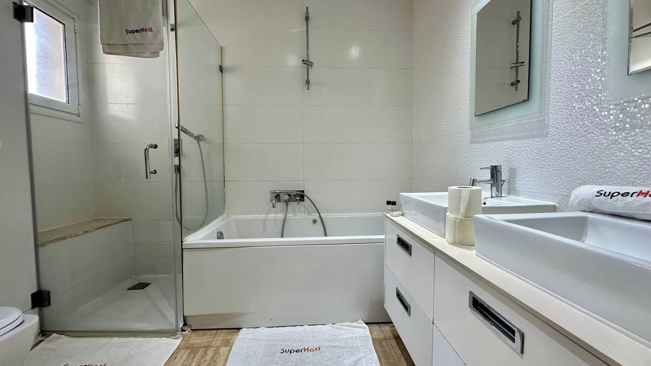 Photo of Bathroom in Les Berges Du Lac II